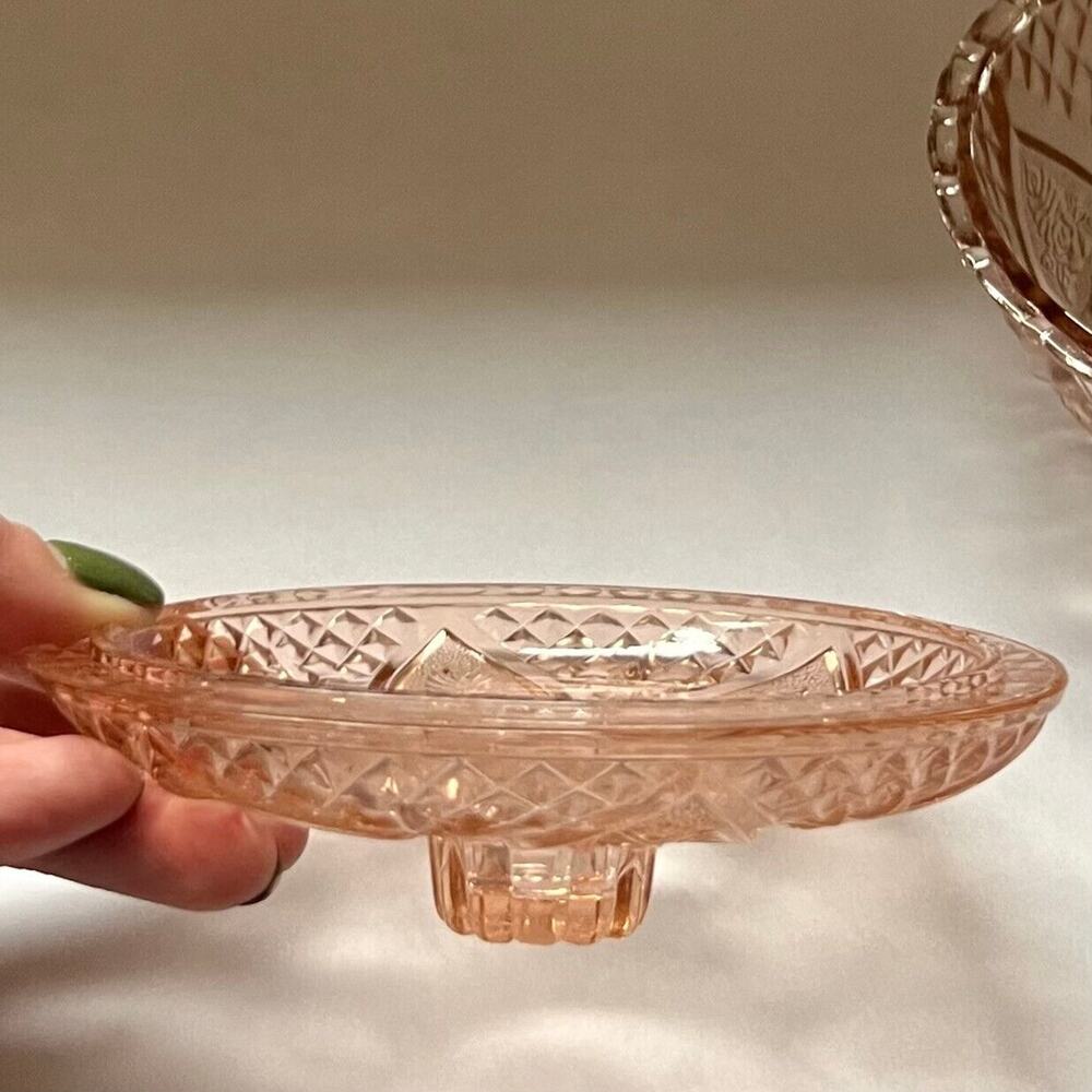 Vintage Pink Glass Heart Motif Embossed Sugar, Candy, Trinket Dish with Lid - Picture 8 of 13